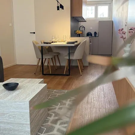 Stallure - Modern & Cozy Retreat Split